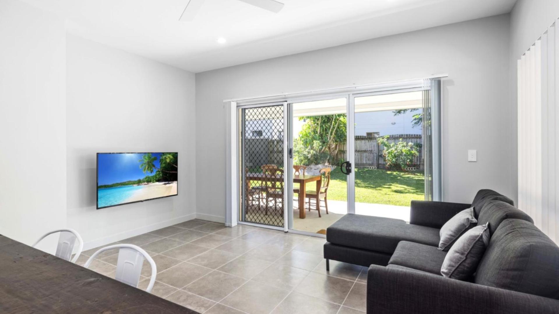 On The Beach Resort Bribie Island Woorim Номер фото
