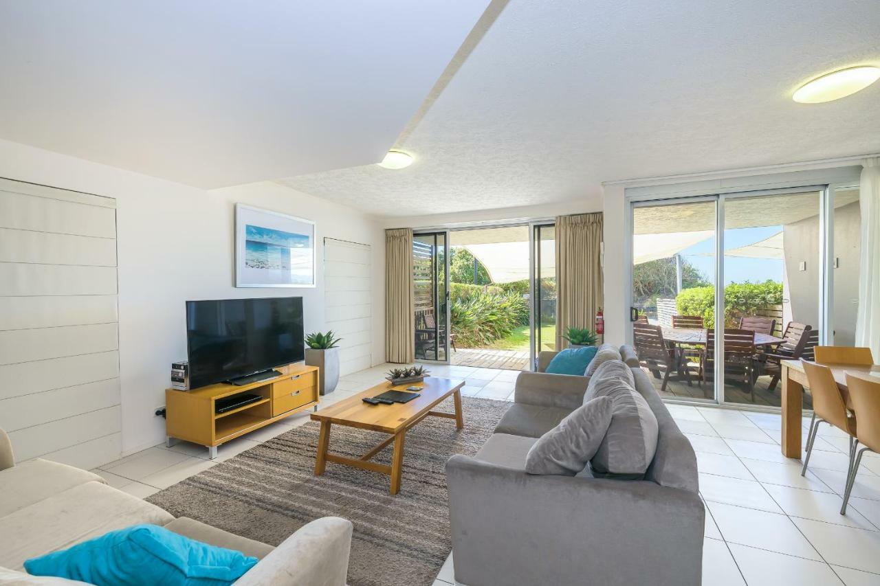 On The Beach Resort Bribie Island Woorim Экстерьер фото