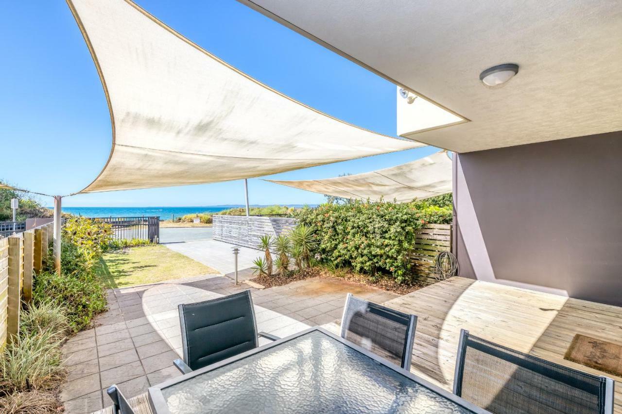 On The Beach Resort Bribie Island Woorim Экстерьер фото