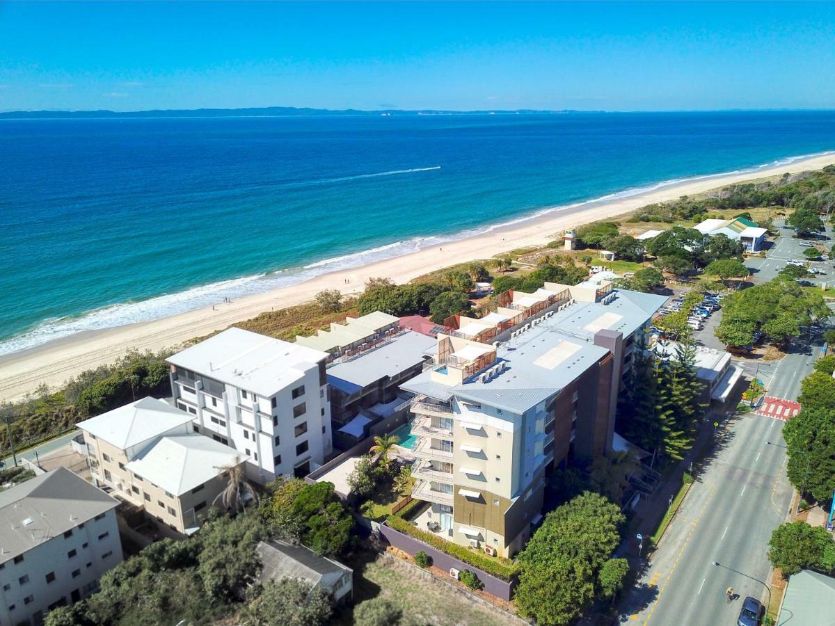 On The Beach Resort Bribie Island Woorim Экстерьер фото